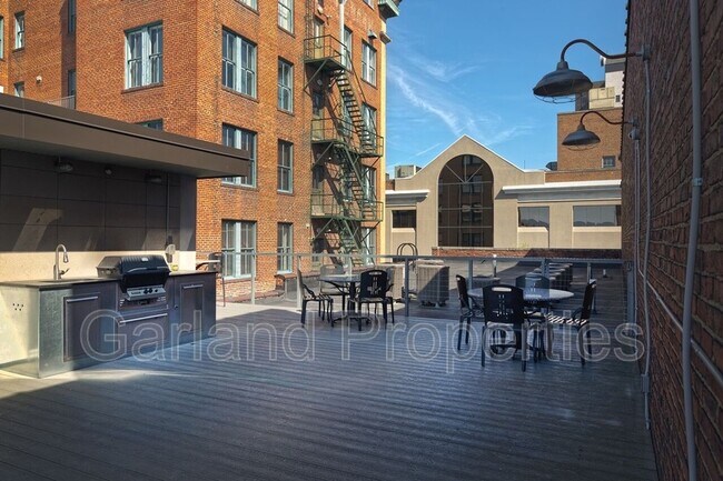 Foto del edificio - 111 Kirk Ave SW