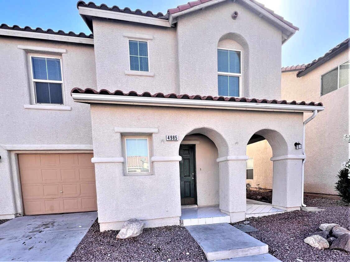 Foto principal - 4985 Volcanic Rock Lane