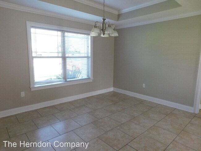 Building Photo - 3 br, 2 bath House - 14 N. Moody Drive