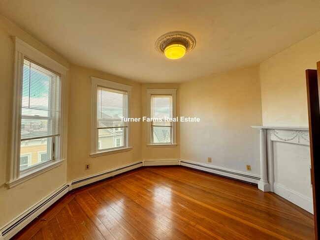 Foto del edificio - 144 Hillside St