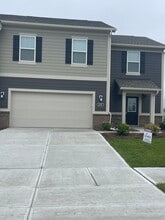 Building Photo - 1717 Woods Edge Dr
