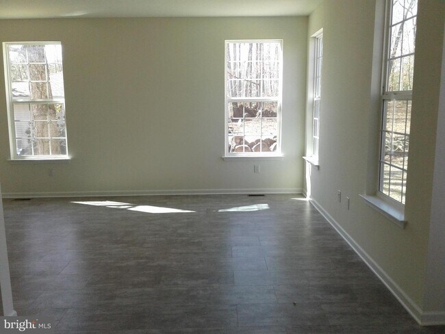 Building Photo - 131 Cooper Folly Rd