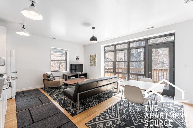 Foto del edificio - 1219 W Gunnison St