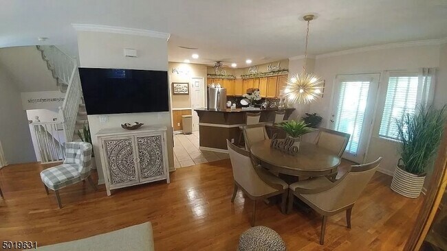 Foto del edificio - 51 Rockcreek Terrace