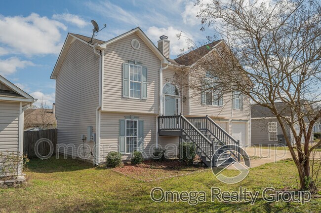 Building Photo - 2808 Gatewood Dr