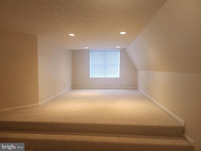 Foto del edificio - 36548 Notley Hall Rd