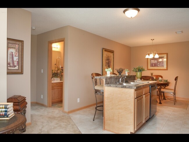 Kitchen - 4881 Queen Ridge Ave