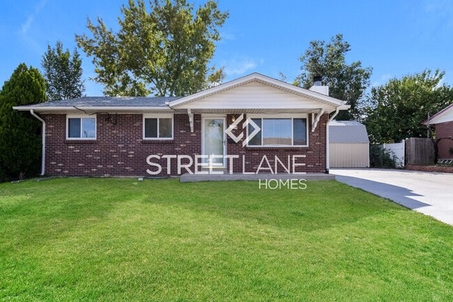 Building Photo - Charming 4 bedroom home in Denver!