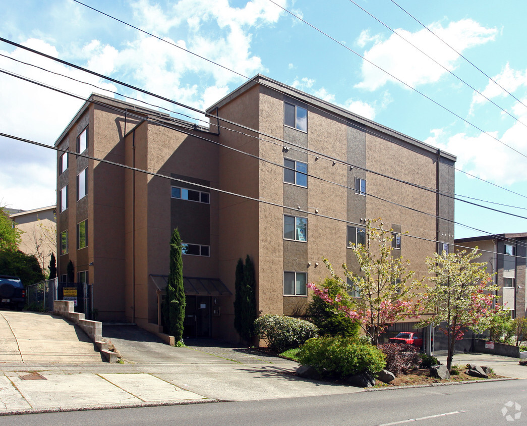 Avalon Apartments West Seattle