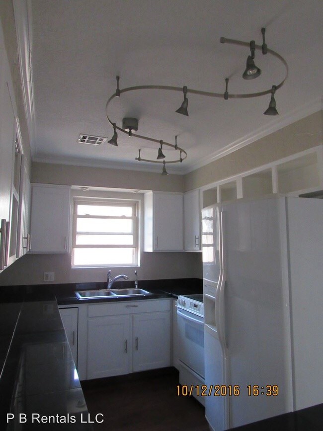 Building Photo - 3 br, 2 bath House - 513 SW 70th Street