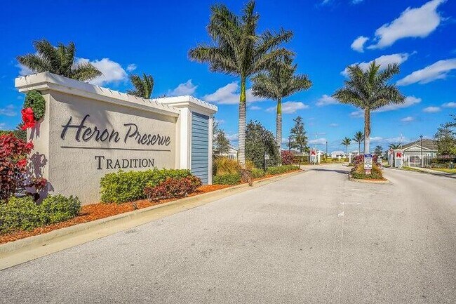 Building Photo - 10250 SW Captiva Dr