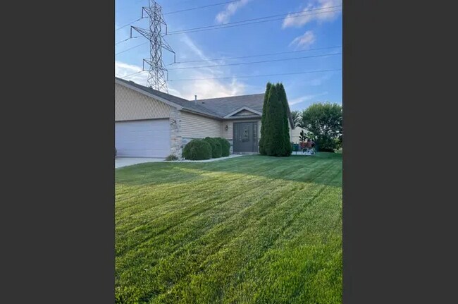 Building Photo - 1140 W 86th Pl