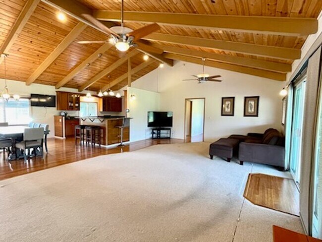 Building Photo - 44-3393 Kalaniai Rd
