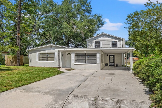 Building Photo - 4219 E Henry Ave