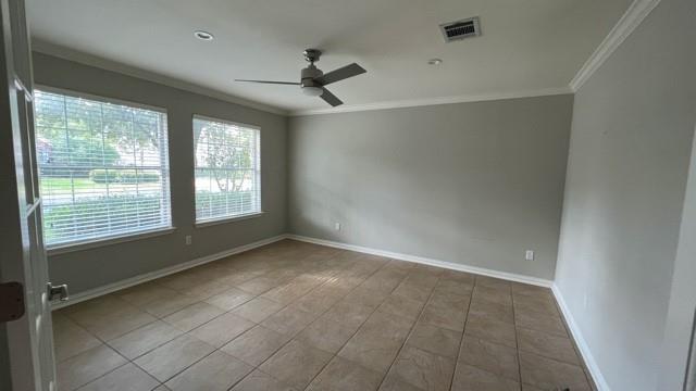 Foto del edificio - 16503 Lounsbury Pl