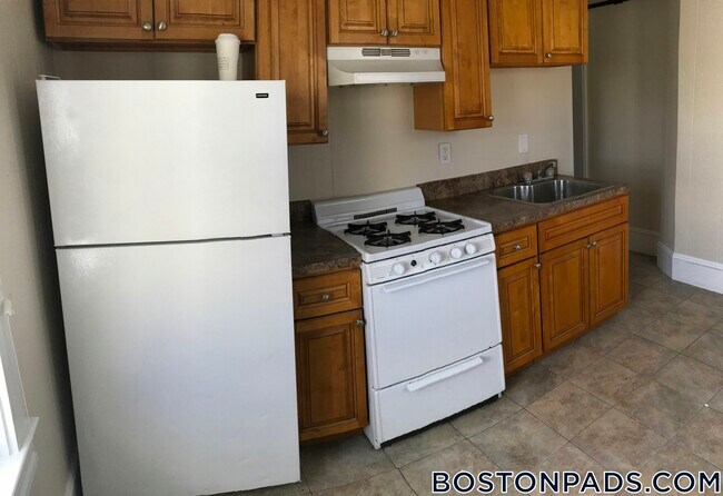 Foto del edificio - 402 Neponset Ave