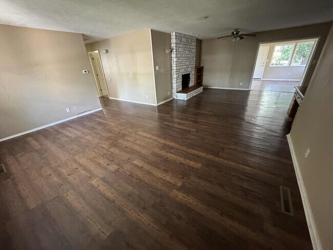 Foto del edificio - Cute 3 bedroom house in southwest Springfi...