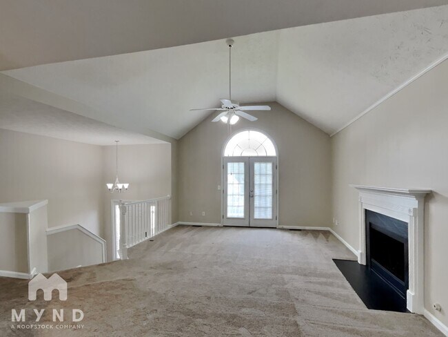 Foto del edificio - 495 Princeton Dr