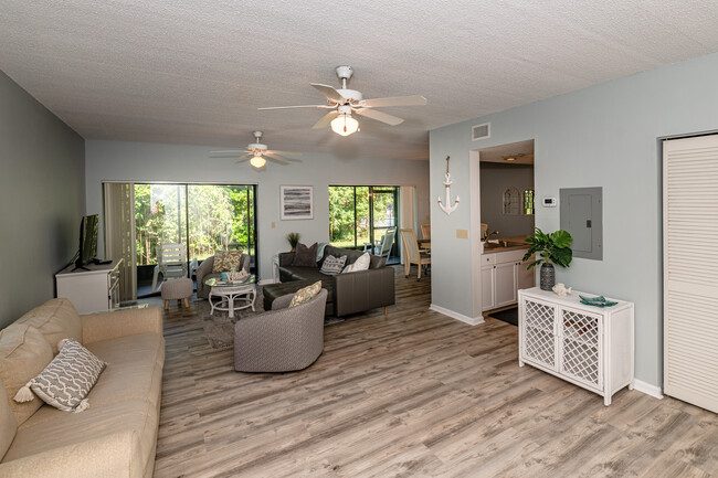 Entryway View - 25 Talavera Ct