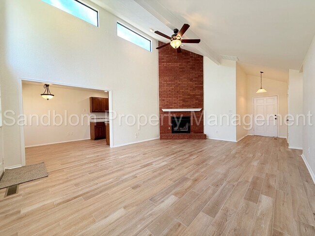 Building Photo - FOR LEASE | Broken Arrow - Union Schools | Available Now!