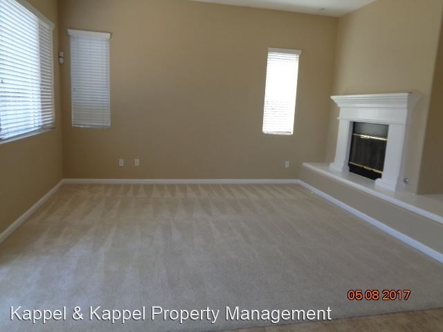 Foto del edificio - 4 br, 3 bath House - 2049 ATHERTON CT
