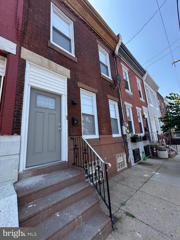 Building Photo - 1741 S 19th St