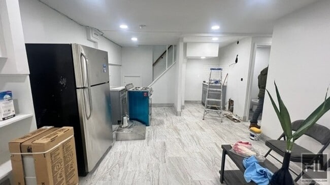 Foto del edificio - LINCOLN AVENUE