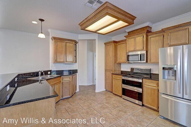 Foto del edificio - 4 br, 2.5 bath House - 3605 Berkeley Dr
