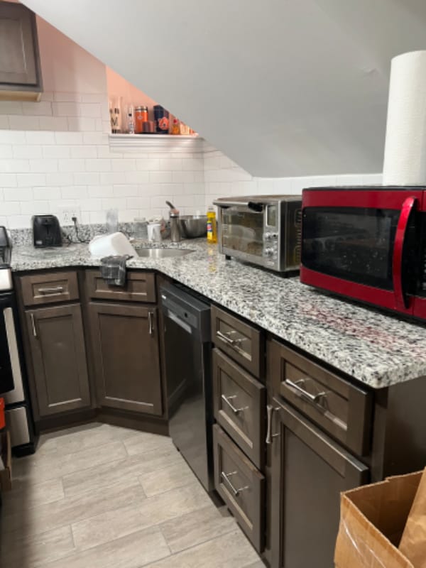 Photo - 257 Gano St House