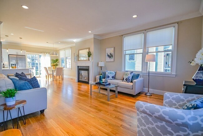 Foto del edificio - 429 Gallivan Blvd