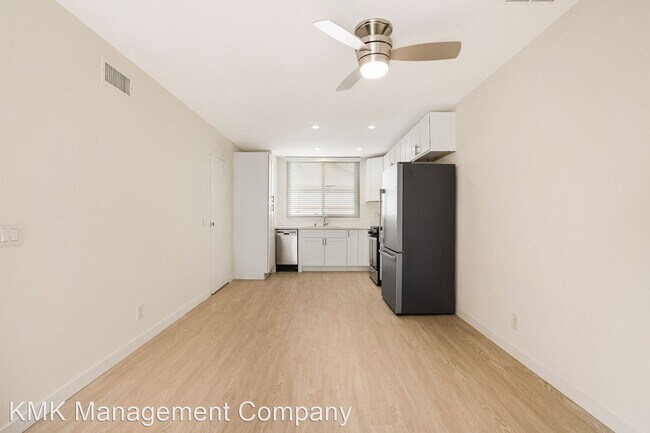 Foto del edificio - 3 br, 2 bath Apartment - 1558-76 1/2 S. Bu...