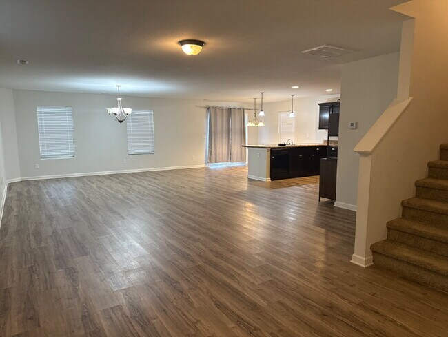 Foto del edificio - 101 Winstead Cir