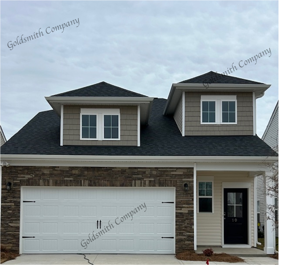 Photo - "Cozy 4-Bed Oasis with 2.5 Baths in Greenville at 10 Eugenia Duke Ct!"