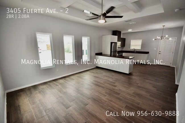 Building Photo - 3405 Fuerte Ave