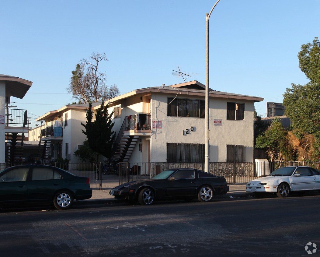 Building Photo - 120-124 E Avenue 40