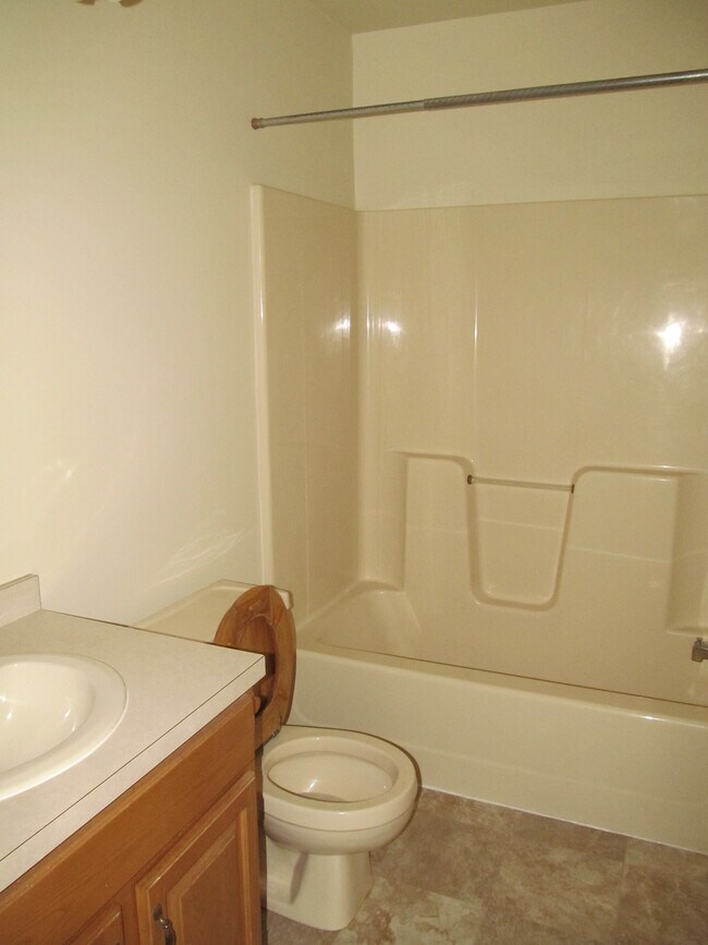 8 Mill Park Ln, Lewisburg, PA 17837 Townhome Rentals in Lewisburg PA