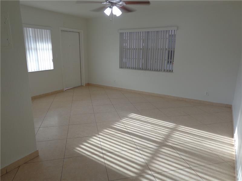 Foto principal - 1825 Cleveland St