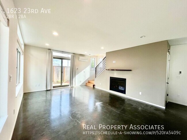 Building Photo - 1623 23rd Ave