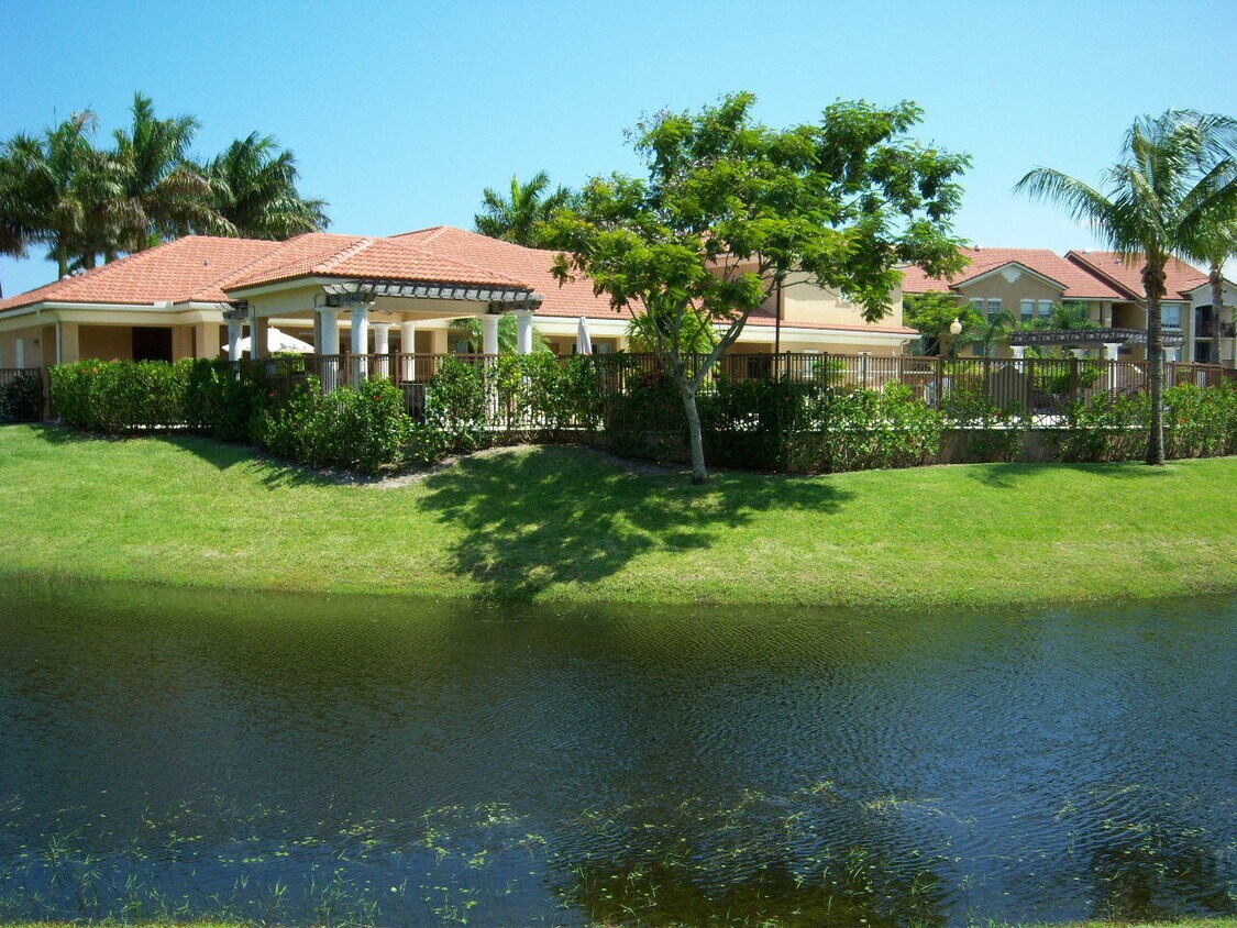 Foto principal - 319 Villa Cir