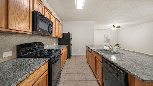 Building Photo - 2726 Argos Dr