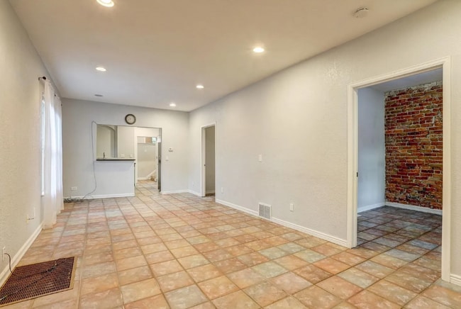 Photo - 2231 Federal Blvd House