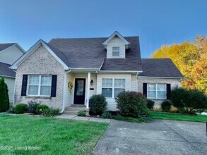 Building Photo - 11004 Bay Run Dr