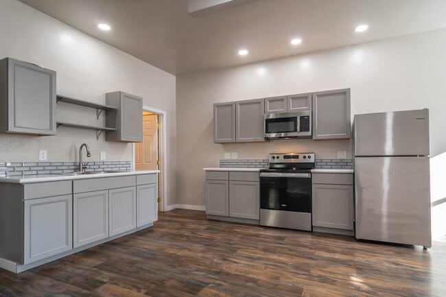 Foto del edificio - 510 Geary Dr