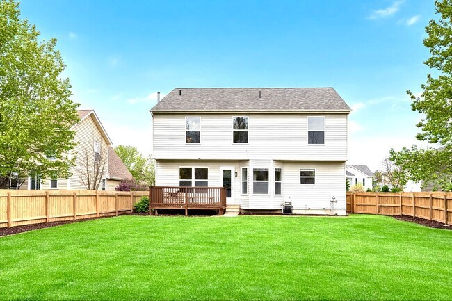 Foto del edificio - 8635 Oak Creek Dr