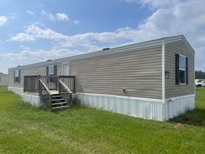 Building Photo - 855 Milan Ave