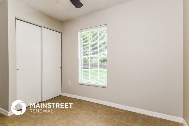 Building Photo - 5649 Beaverbrook St