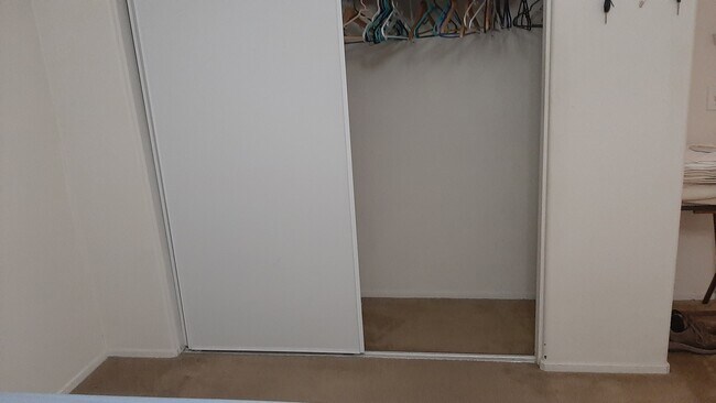Foto del edificio - 43109 Sandwest Ct