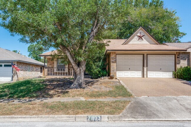 Foto del edificio - 7803 Forest Ranch