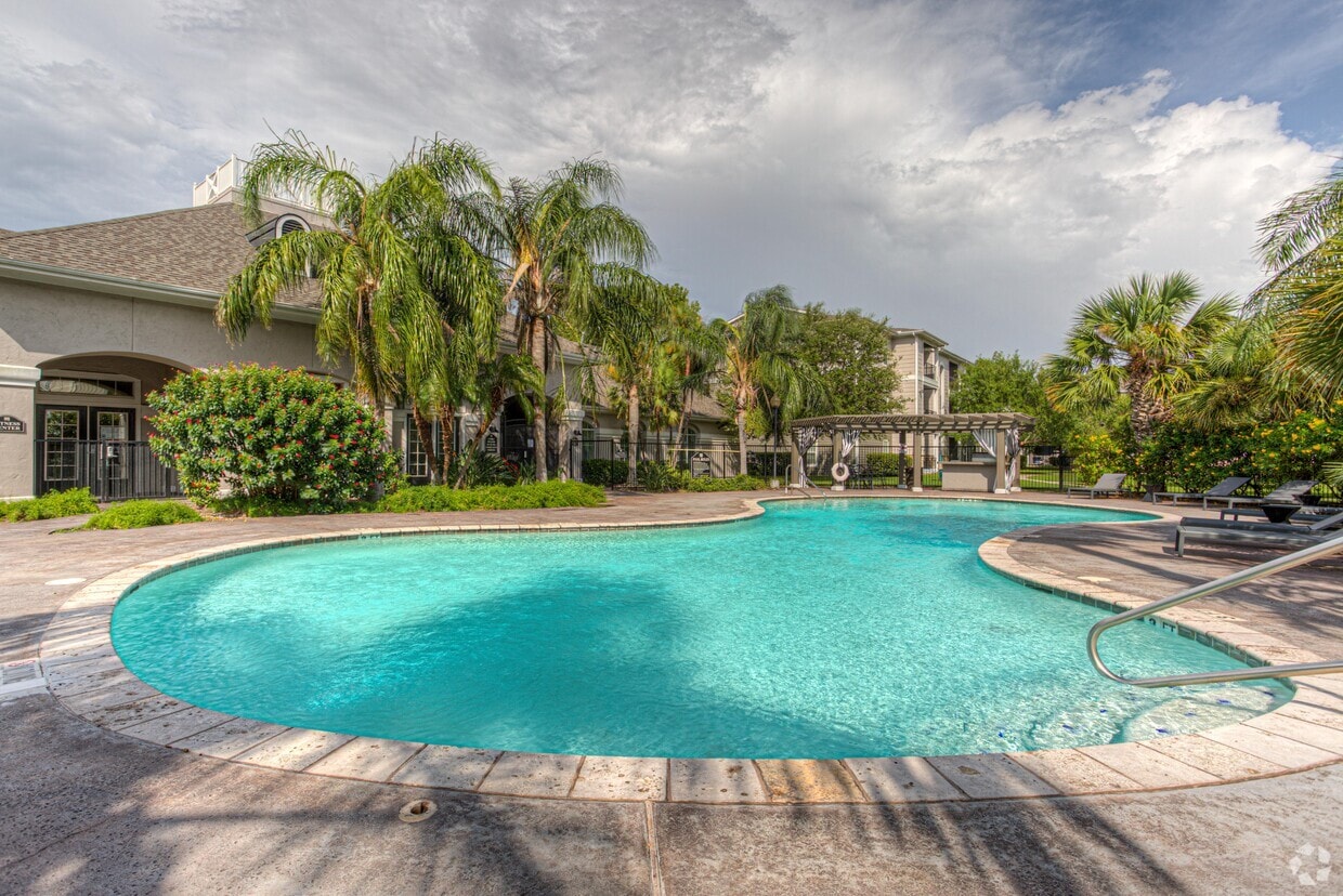 Stoneleigh Apartments 5750 Curtis Clark Dr Corpus Christi, TX