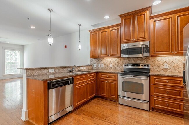 Foto del edificio - 2360 Logan Cir NE